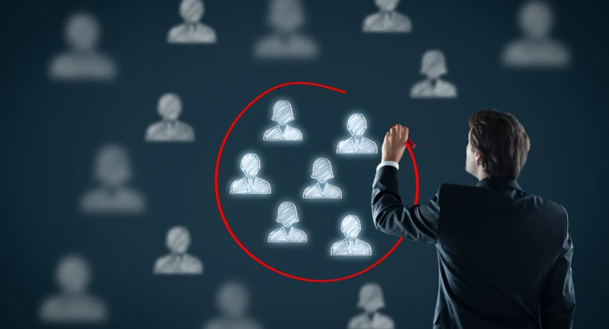 Yapay Zeka Yazılımı ile Müşteri Segmentasyonu Nasıl Geliştirilir?